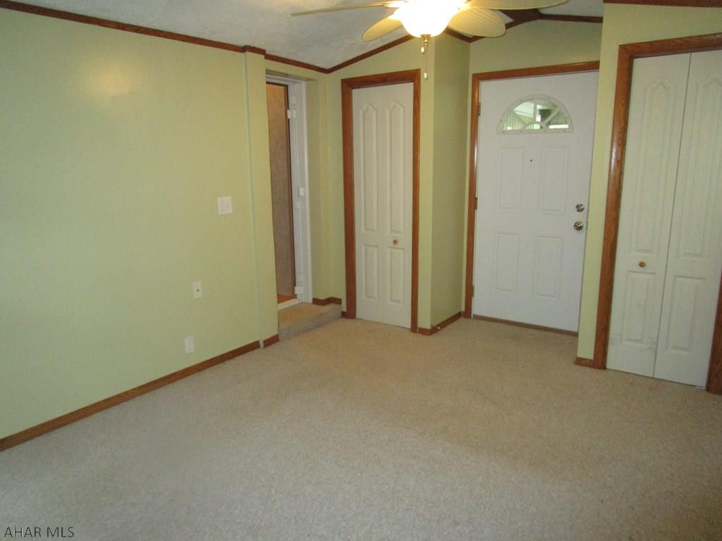 Glendale Yearound - Residential