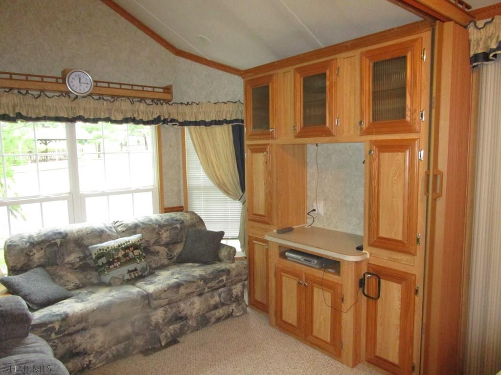 Glendale Yearound - Residential