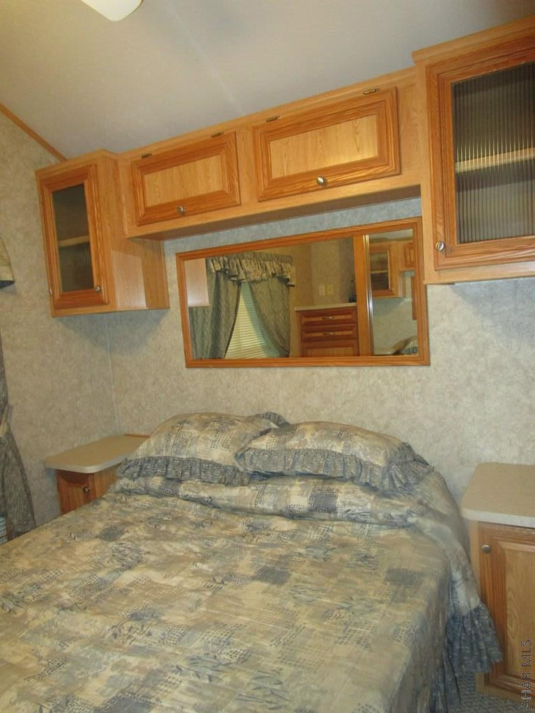 Glendale Yearound - Residential