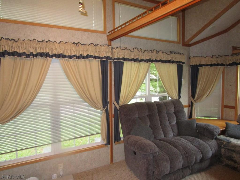 Glendale Yearound - Residential