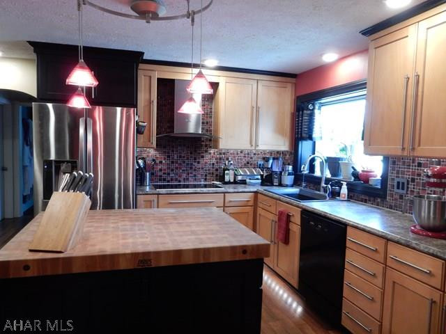 Foot of Ten - Residential