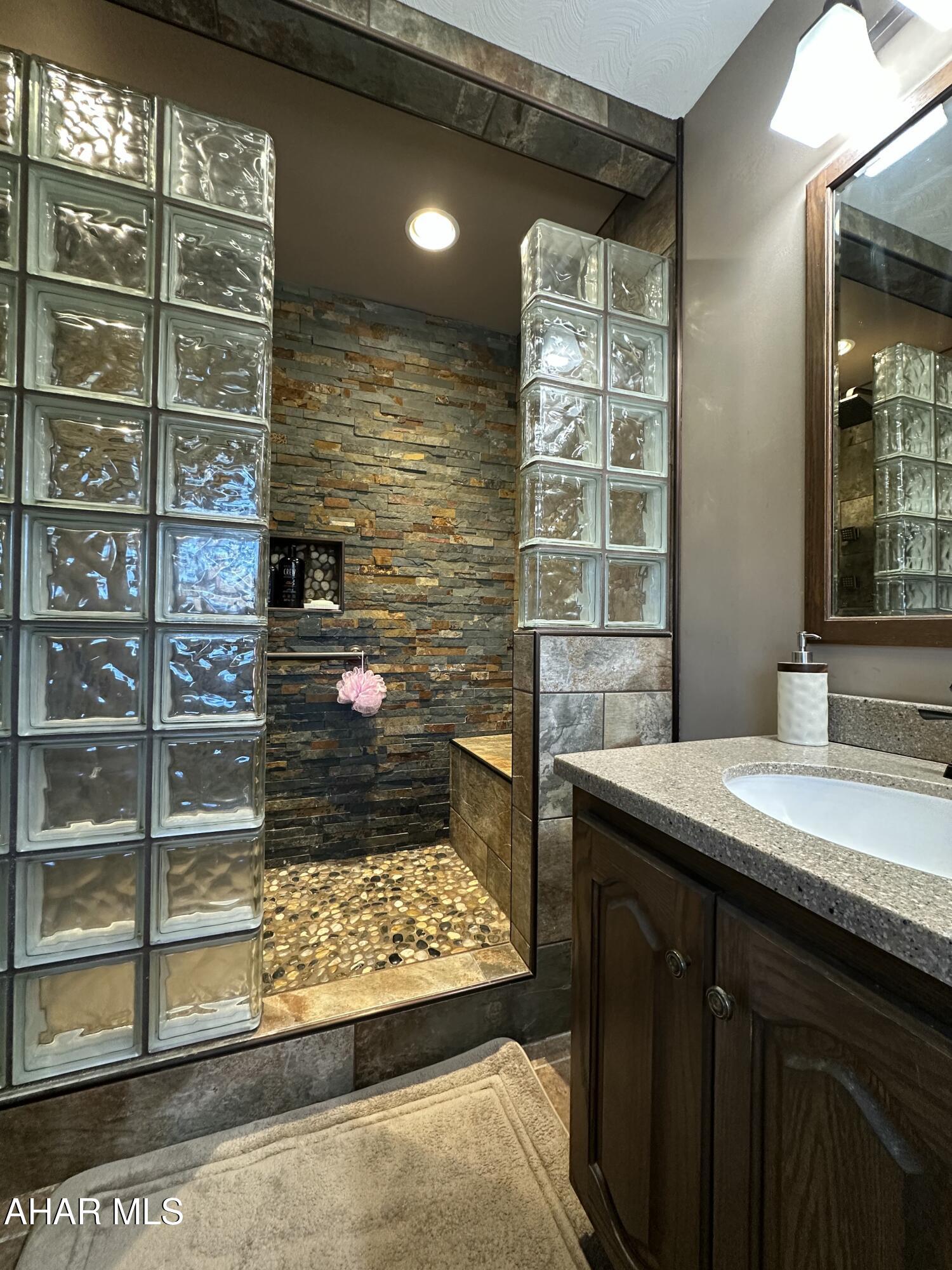 Woodland Terrace - Residential