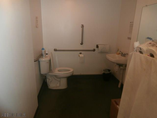 Unknown - Commercial Sale