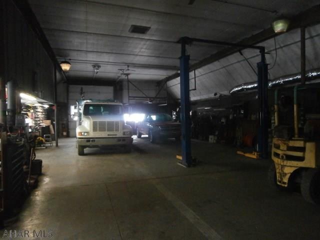 Unknown - Commercial Sale