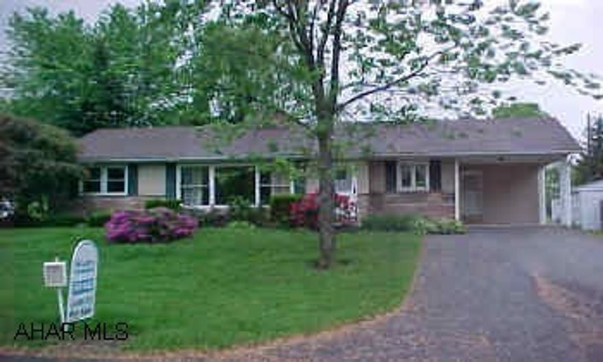 Reduced, Motivated Seller!!  Nice 3 bedroom ranch in the Boro. Hardwood floors, cathedral ceilings in kitchen/dining room & living room. Fenced yard. Wood-mode cabinets in kitchen. Large basement partially finished. 1996 new roof, windows & siding.Edgar st. to Lilly ave. to Hedge Street.