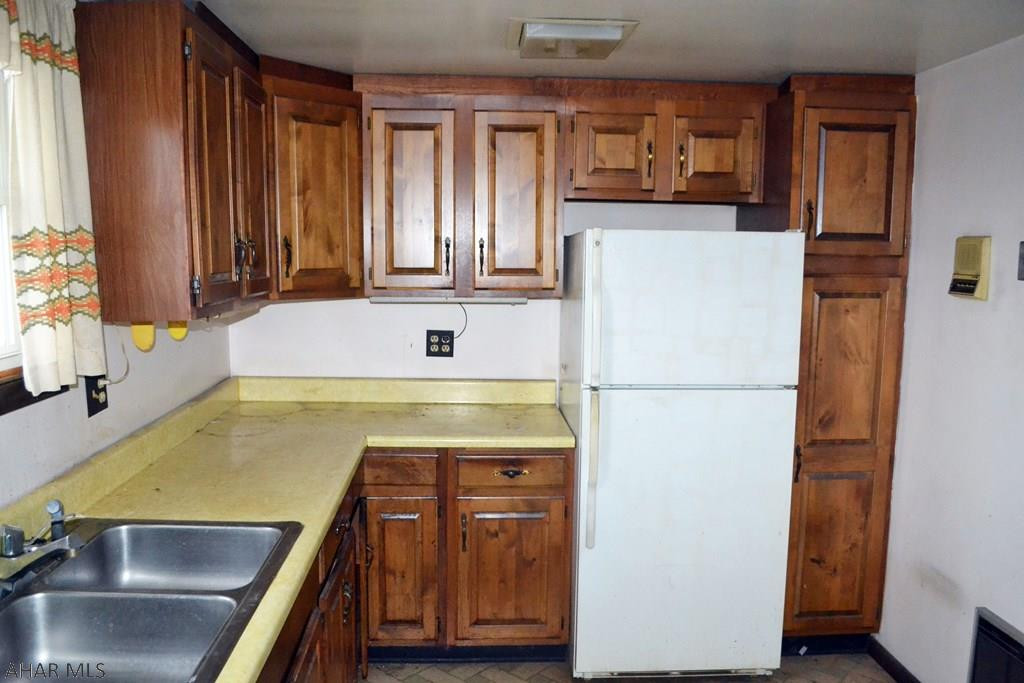 Unknown - Residential