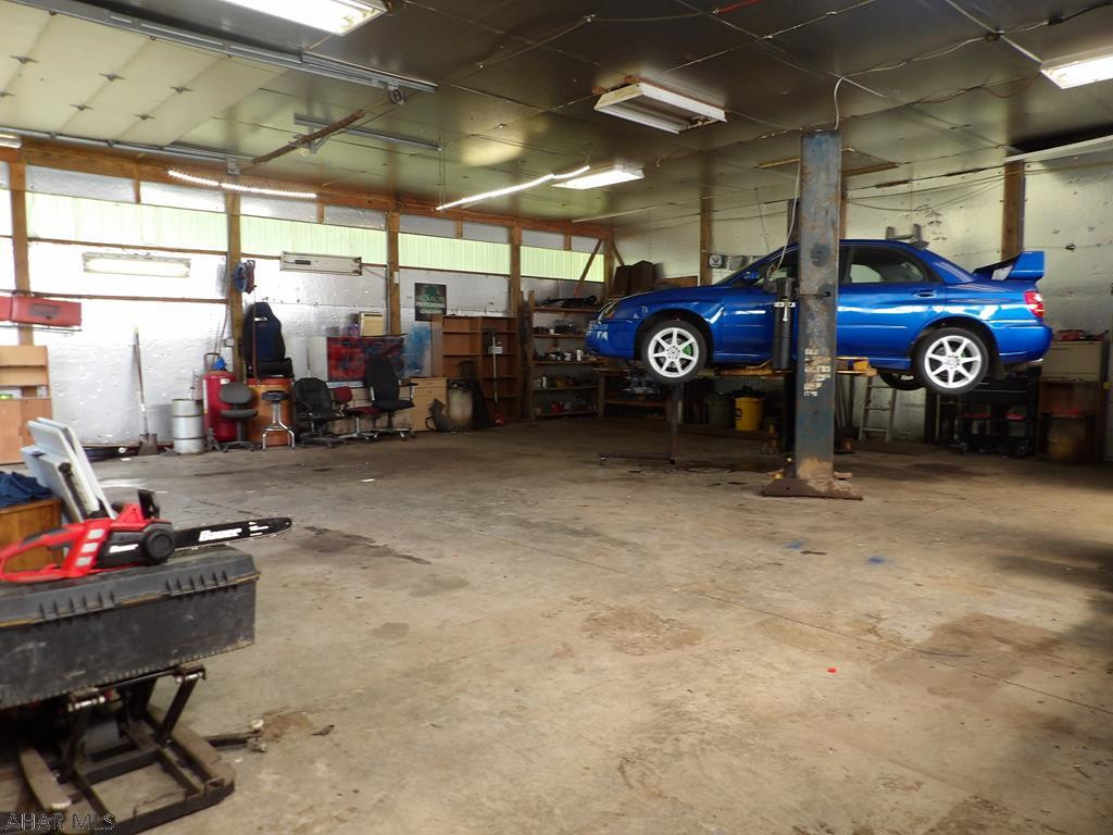 Unknown - Residential