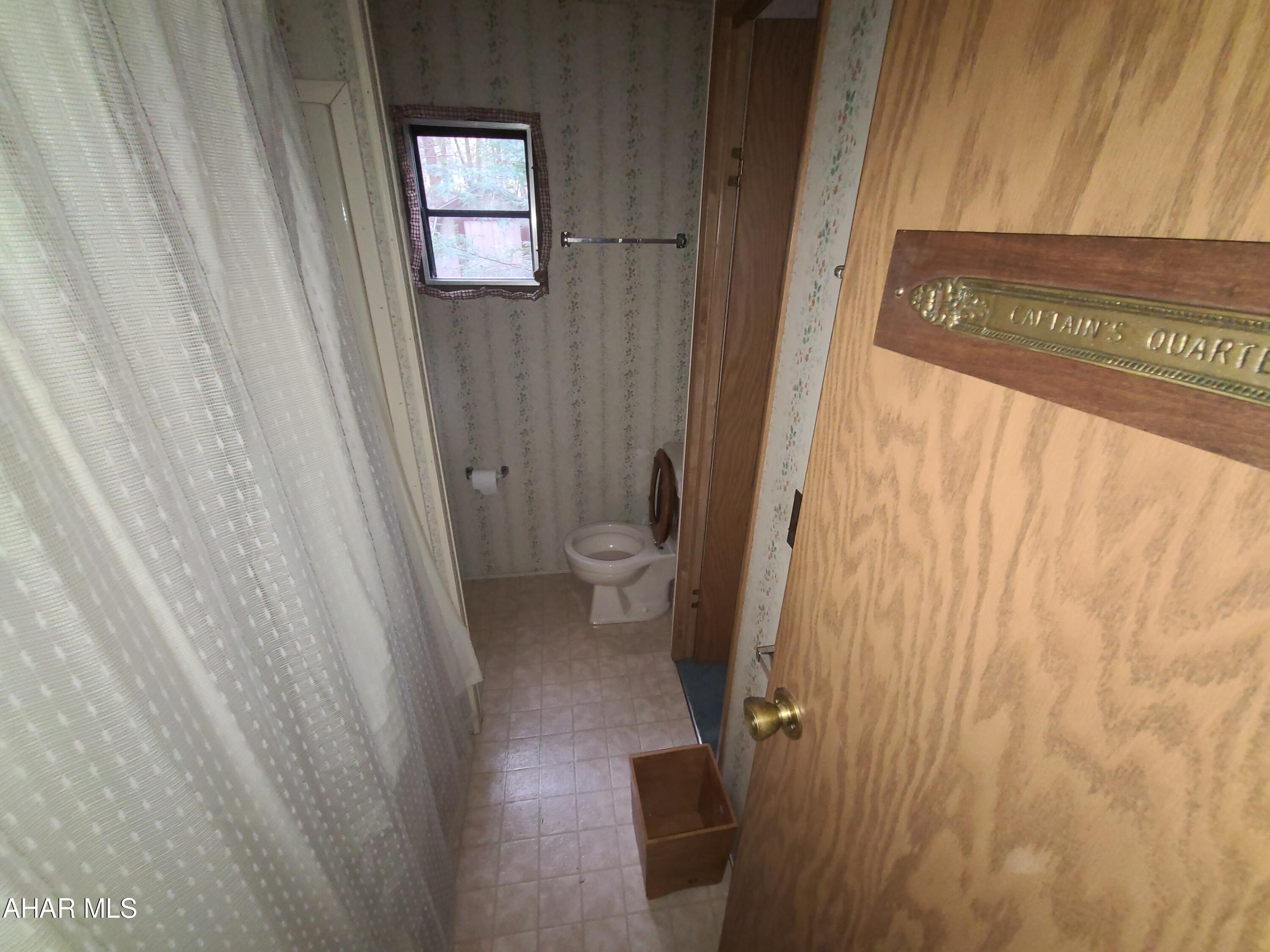 Glendale Yearound - Residential