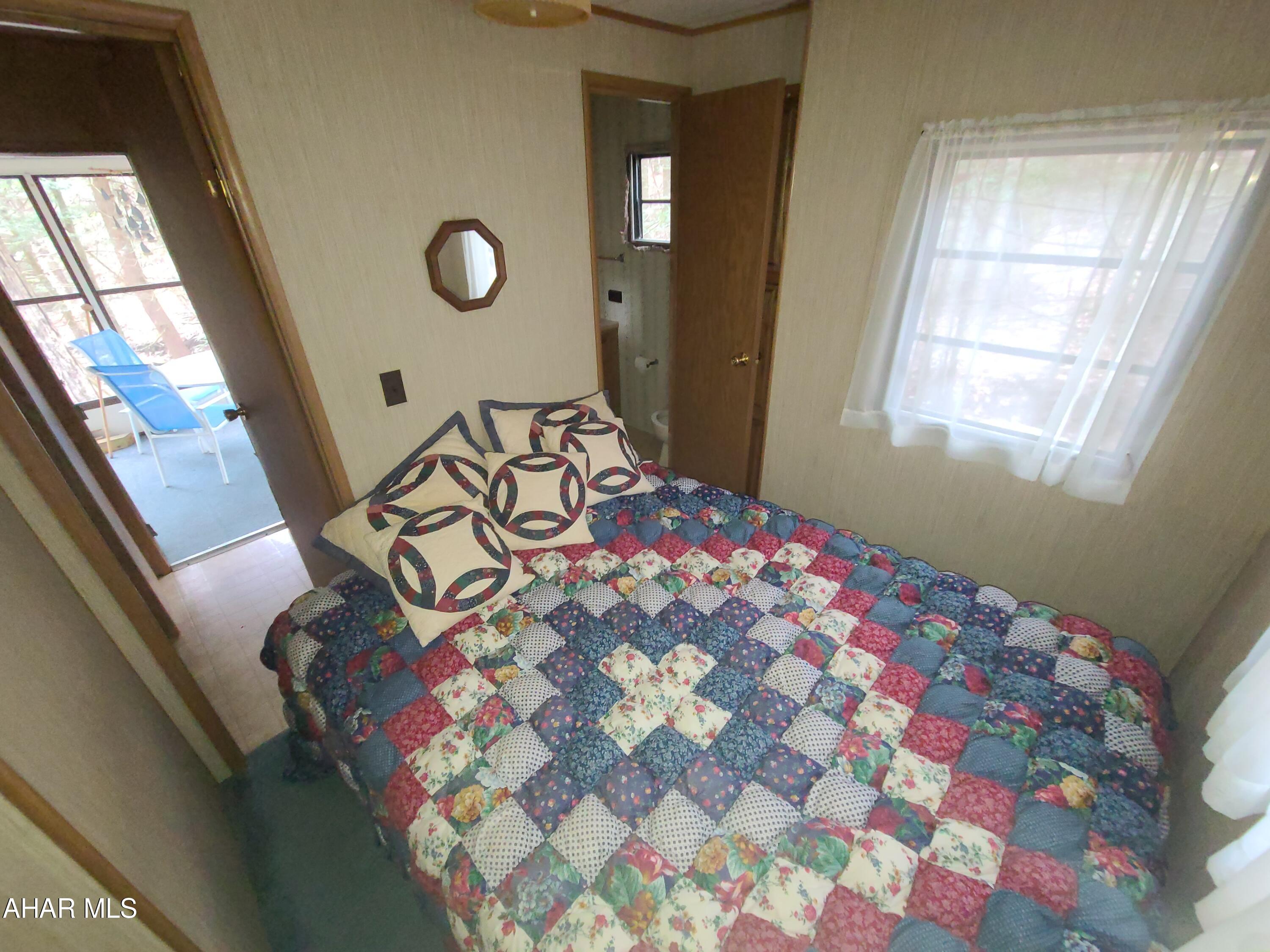 Glendale Yearound - Residential