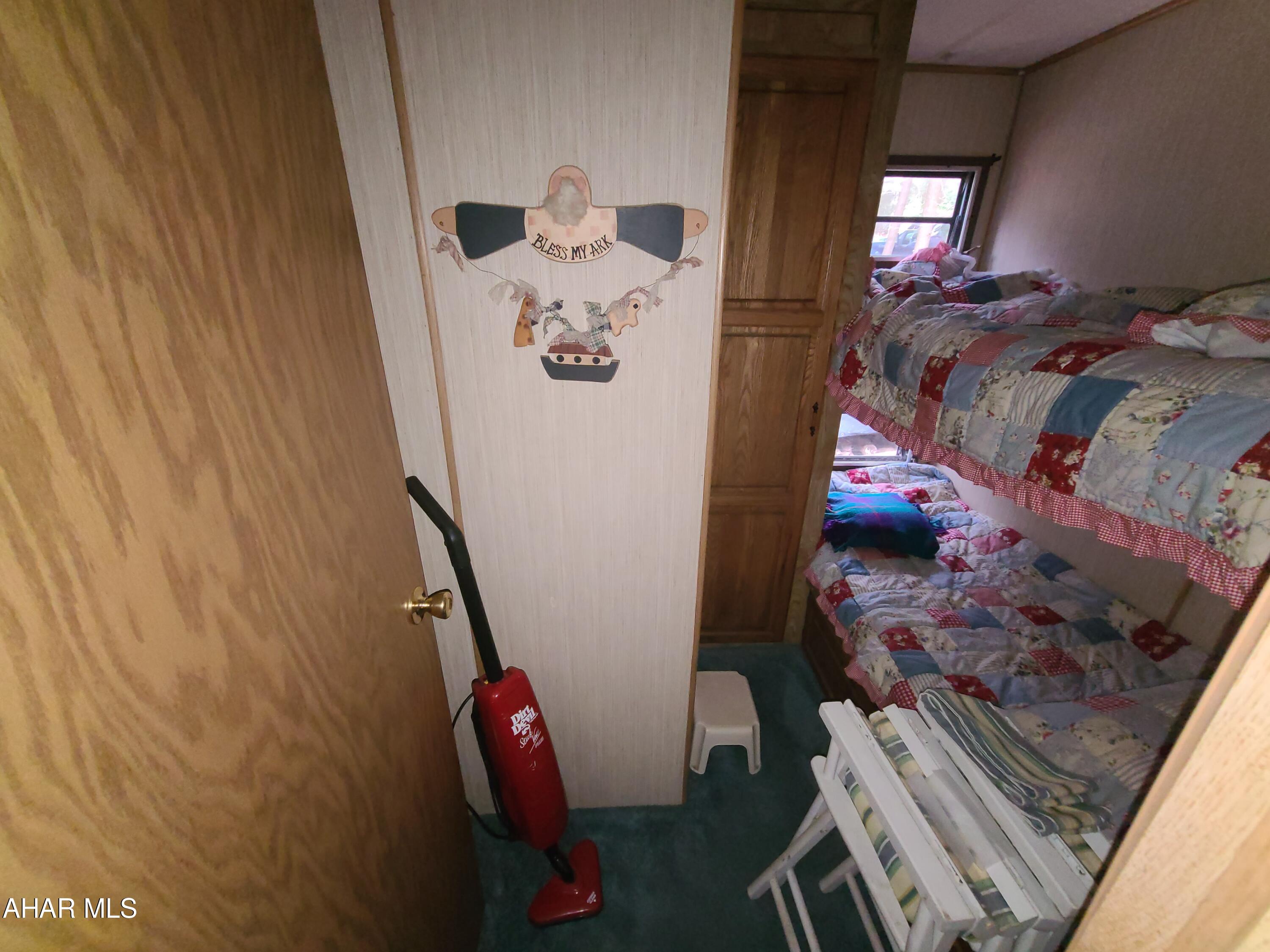 Glendale Yearound - Residential