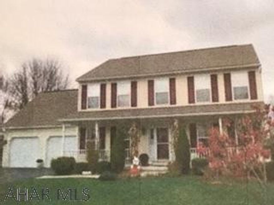 Beautiful 4 Bedroom 2-Story in Parkview Estates - Bellwood Antis school district