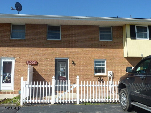 Maple Hollow - Residential