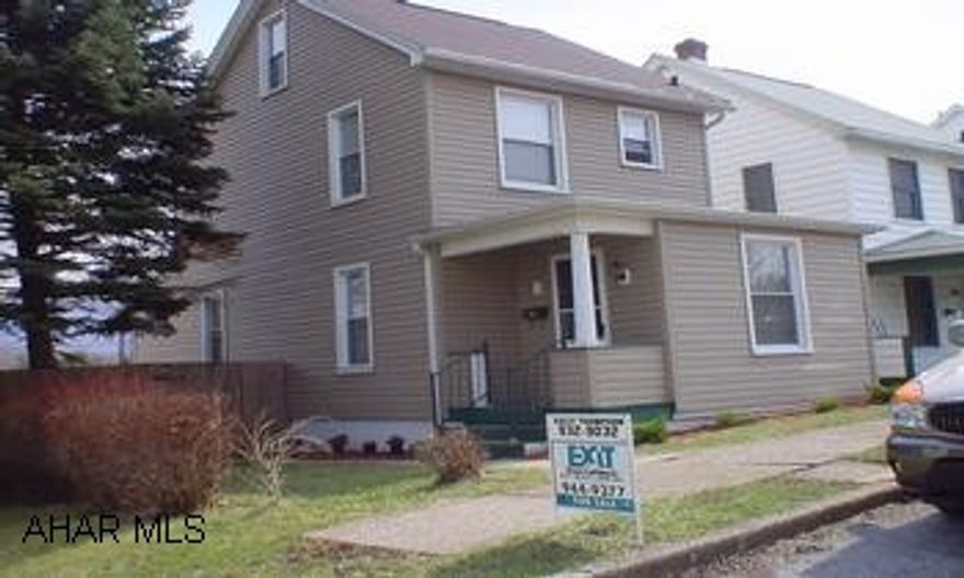 2 bedroom home in move-in condition. Possible 3rd bedroom on 3rd floor. Features 1st floor laundry, privacy fence in back, large shed, and off-street parking.