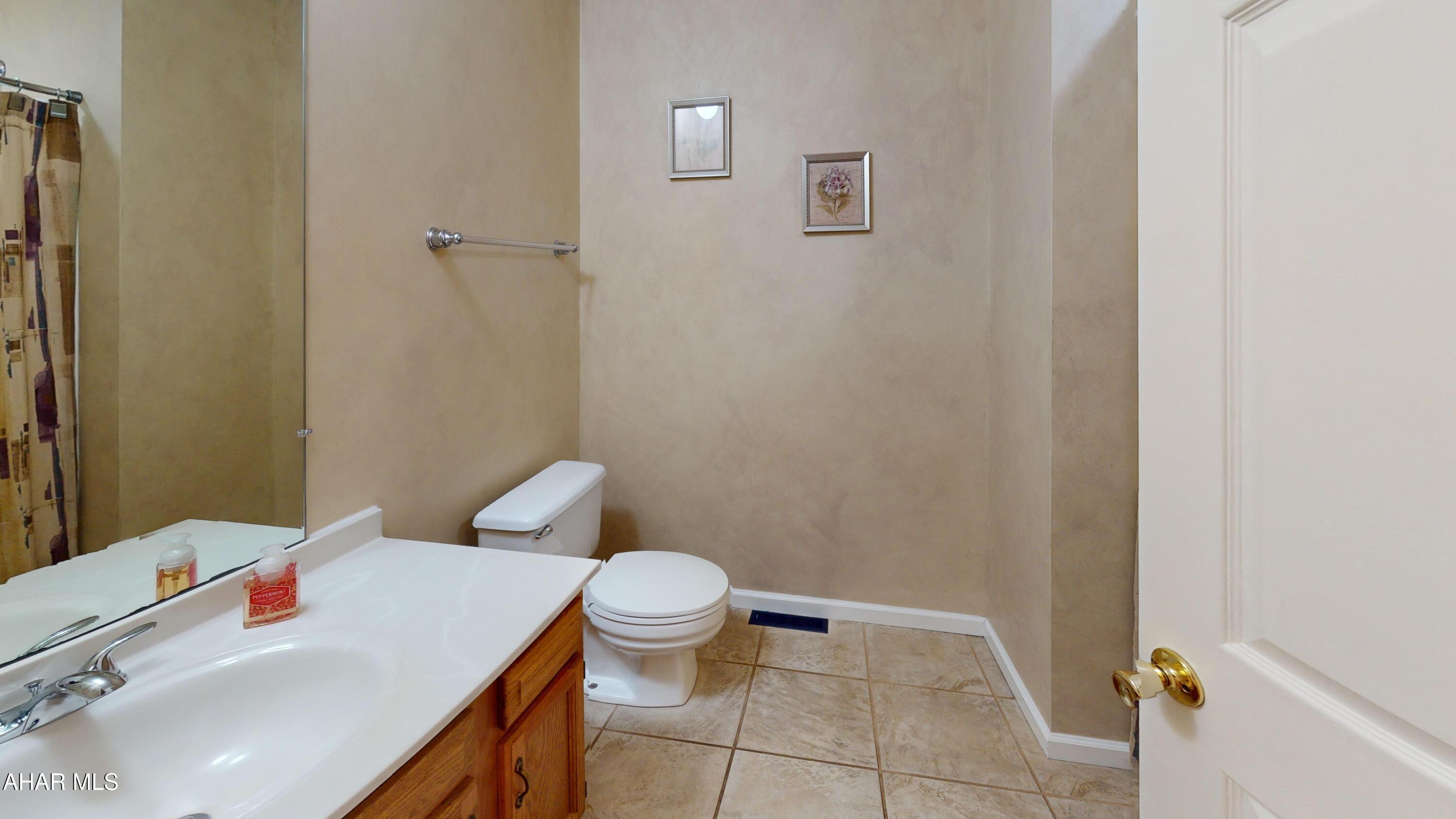 Rolling Hills - Residential