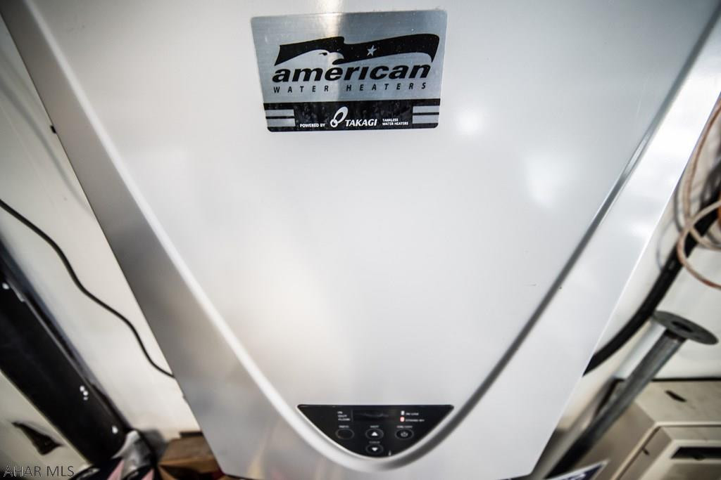 Holiday Manor - Residential