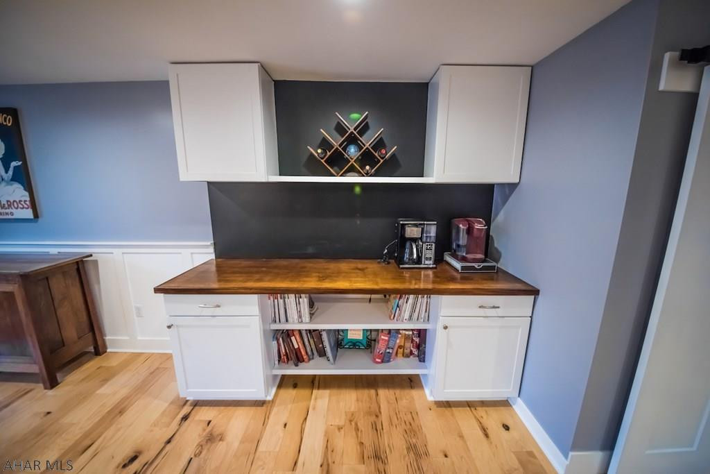 Holiday Manor - Residential