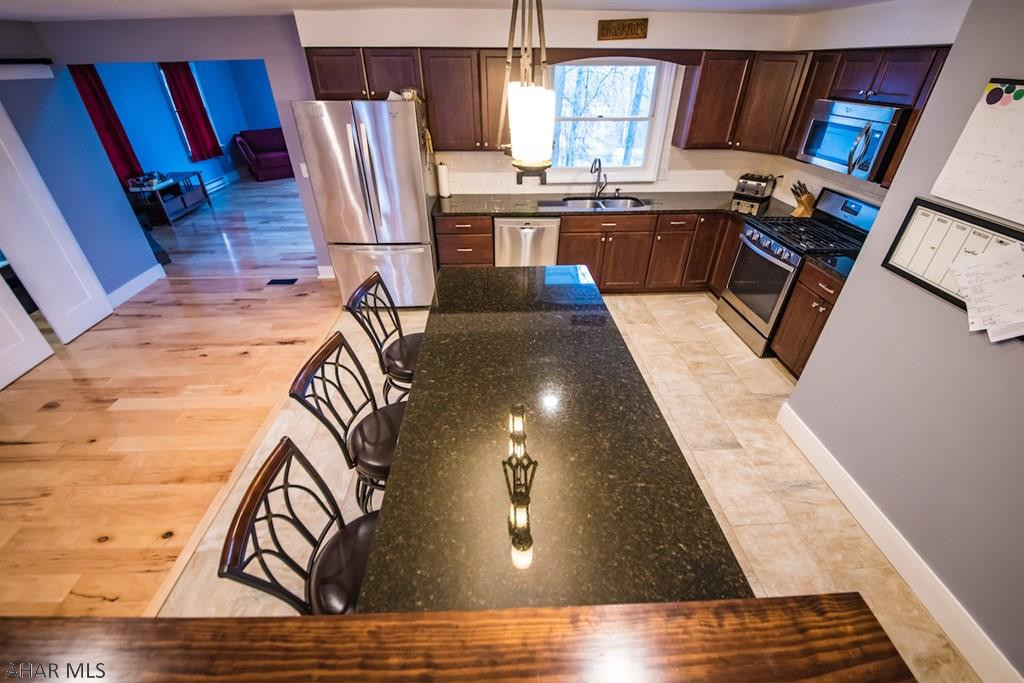 Holiday Manor - Residential