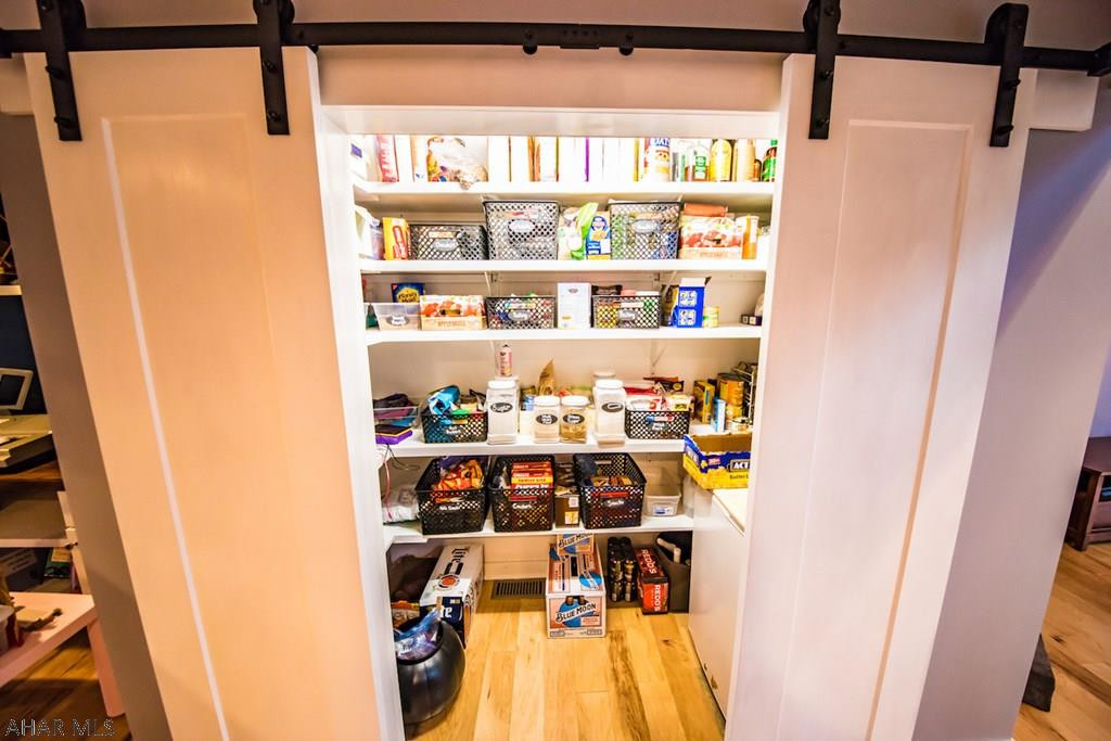 Holiday Manor - Residential