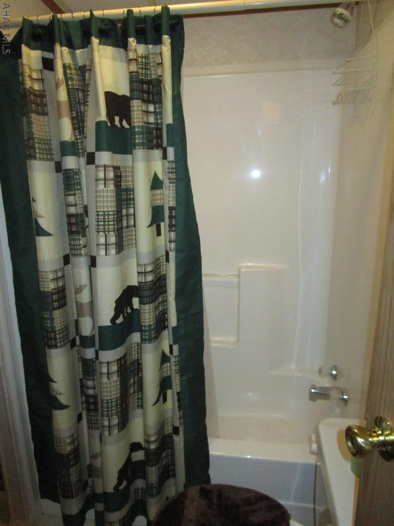 Glendale Yearound - Residential