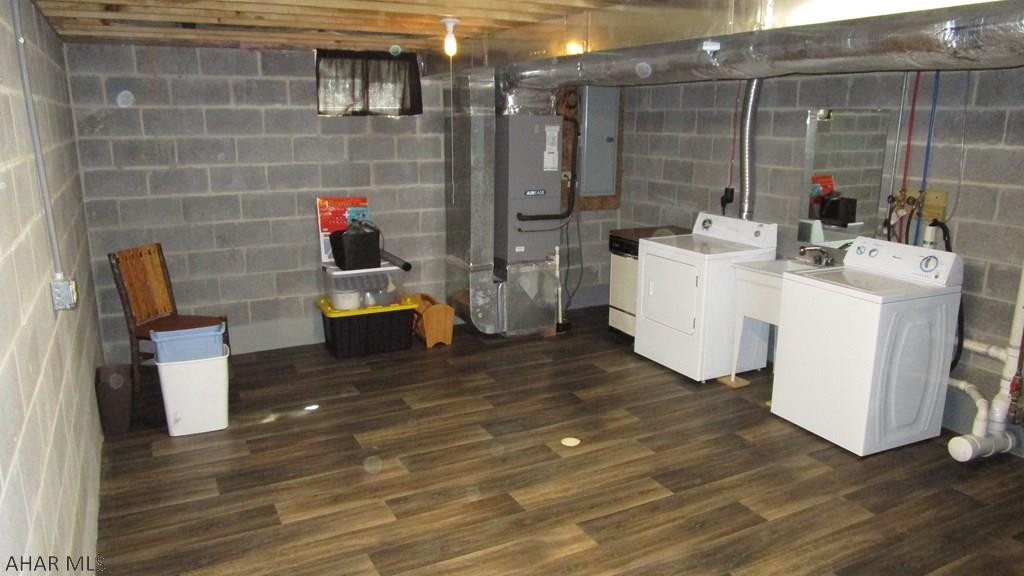 Glendale Yearound - Residential