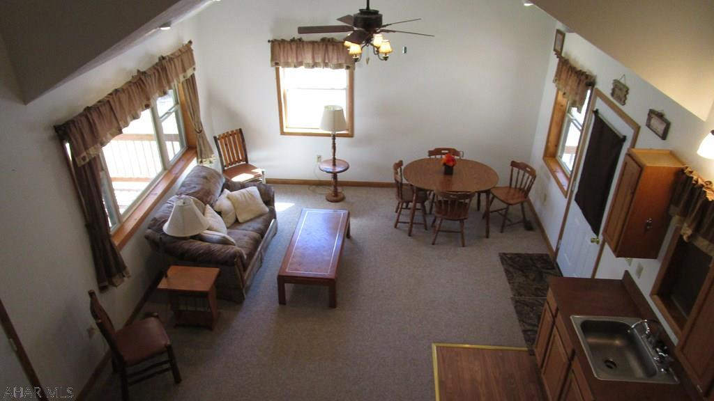 Glendale Yearound - Residential