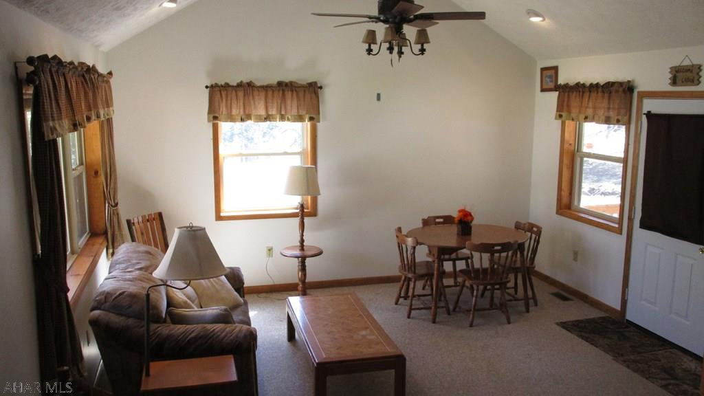 Glendale Yearound - Residential