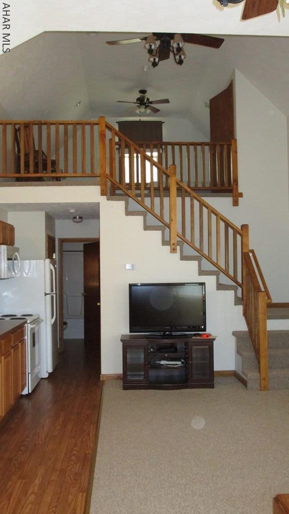 Glendale Yearound - Residential