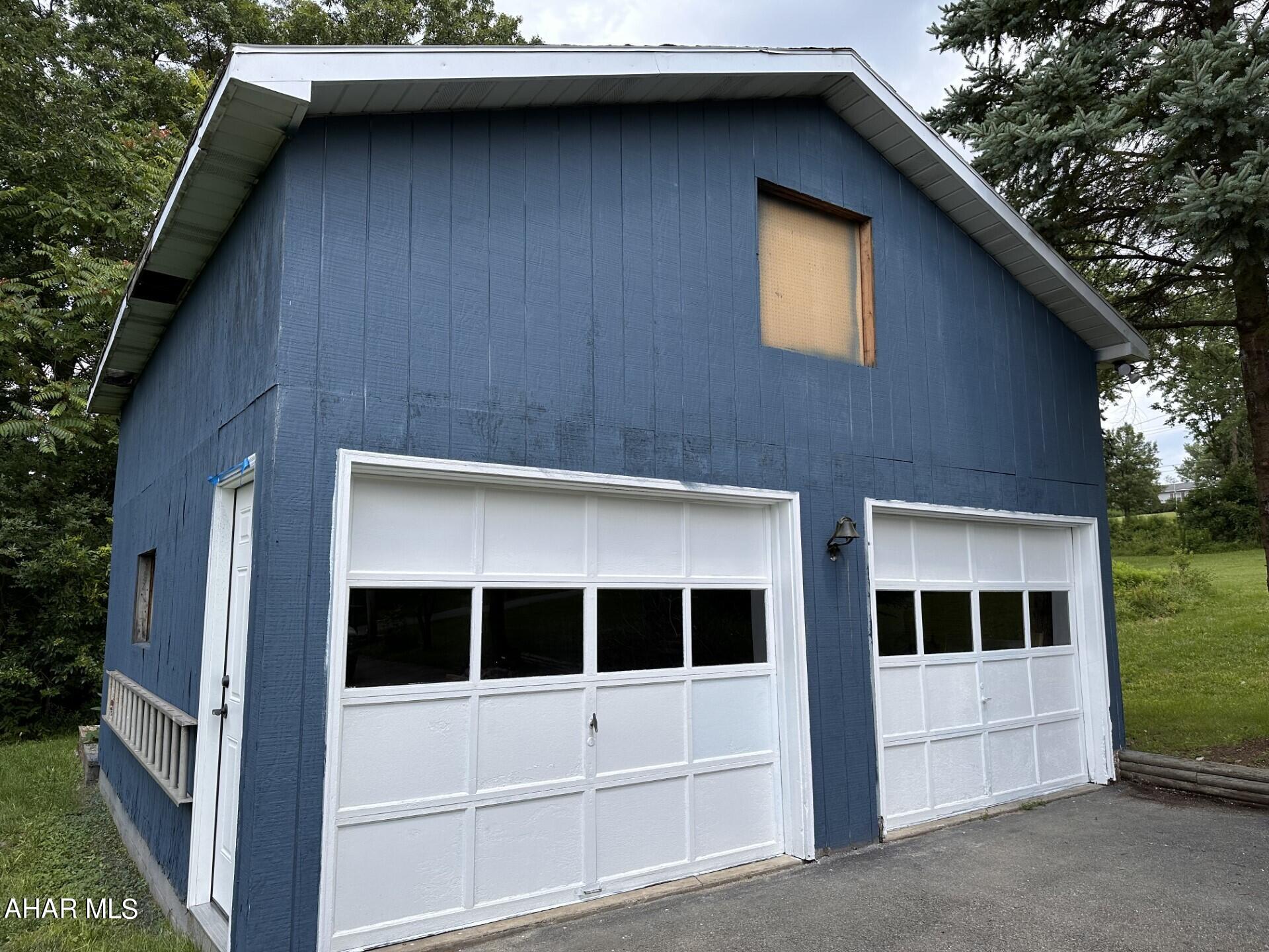 Juniata - Residential