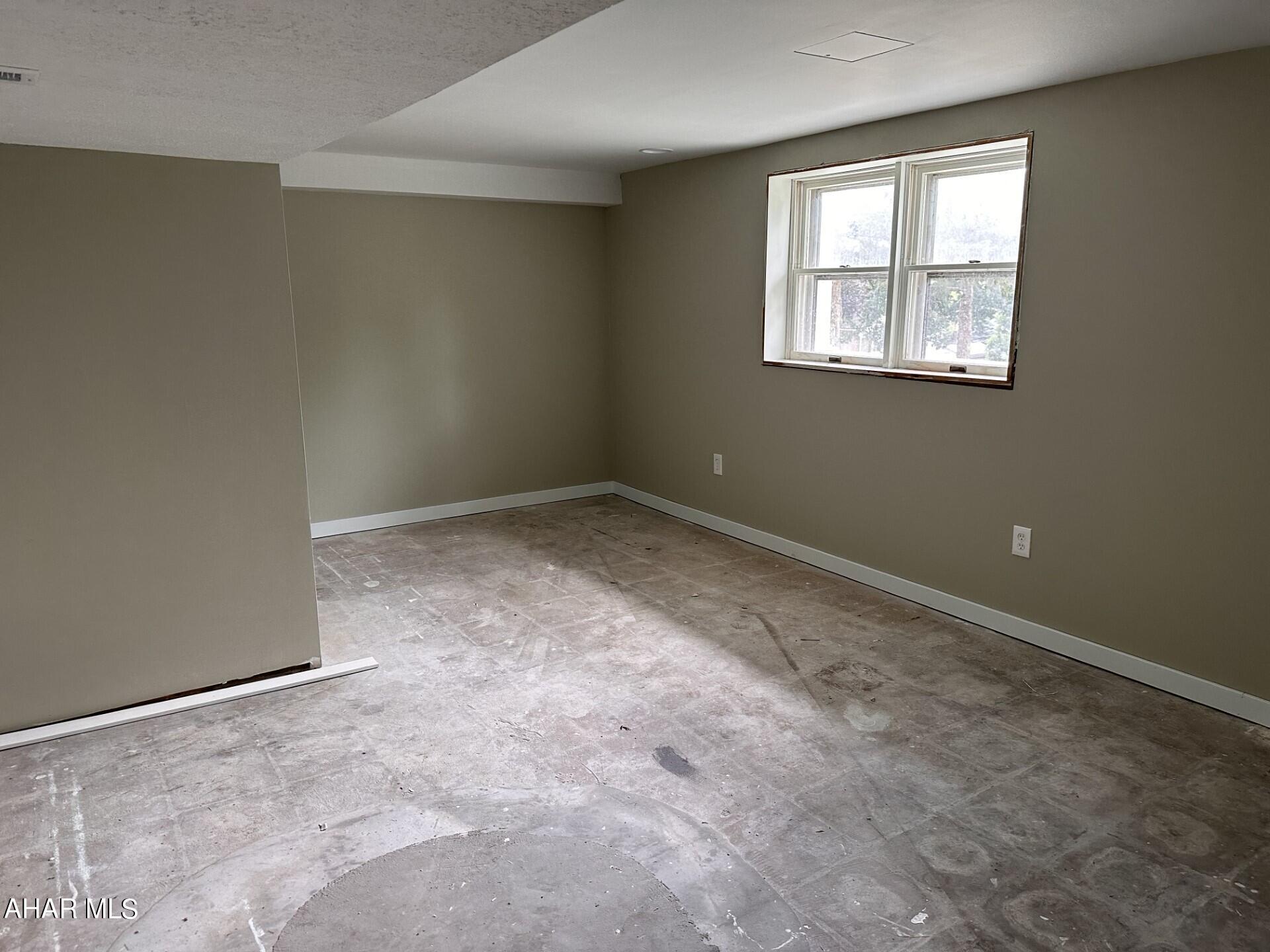 Juniata - Residential