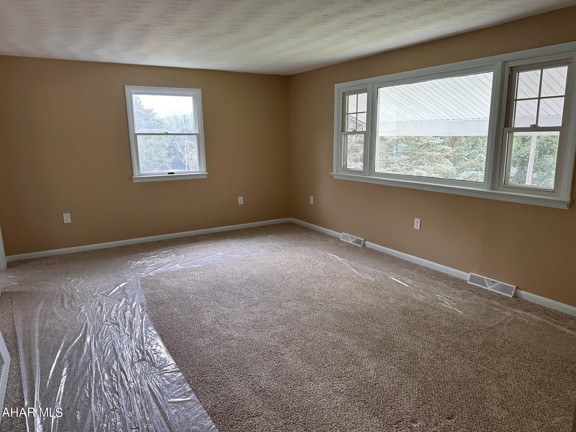 Juniata - Residential