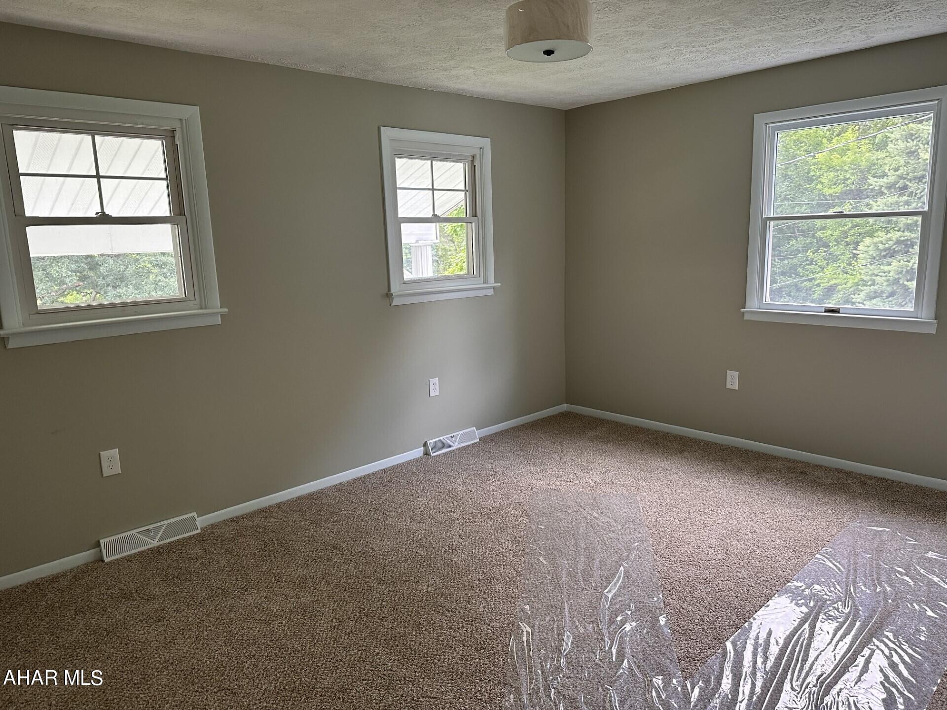 Juniata - Residential