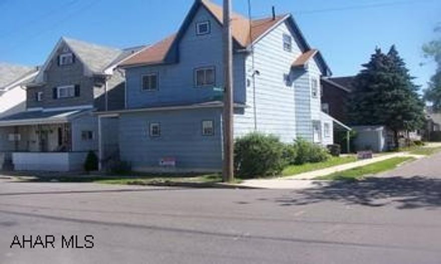Nice Duplex w/separate ulititlies, except water -All Appliances- 3 bedrooms on 1st floor, 2 bedrooms on 2nd floor- Attic was used as Efficency Apt. at one time. Shed, Carport, & Fenced  Yard. Nice Duplex w/separate ulititlies ,except water -All Appliances- 3 bedrooms on 1st floor, 2 bedrooms on 2nd floor- Attic was used as Efficency Apt. at one time. Shed, Carport, & Fenced  Yard.