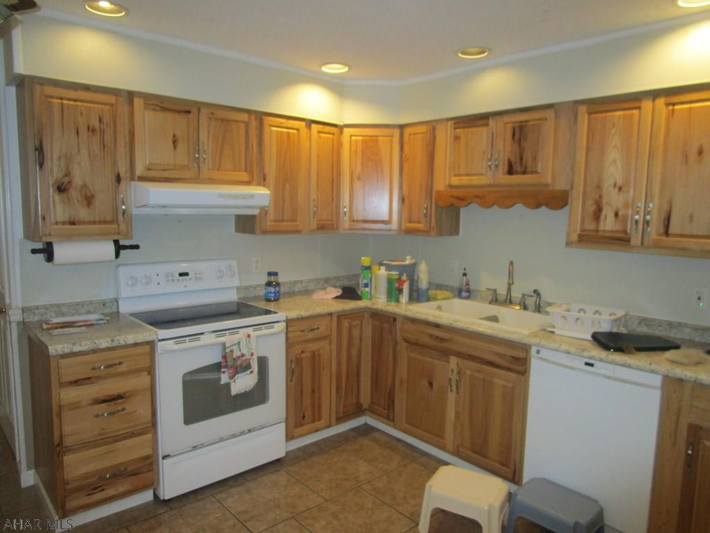 Lakemont - Residential