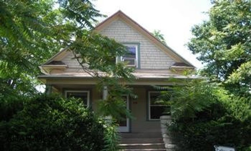 E5C6, Lot#19;DBV 1152/098 Much possibility here in this charming 2 bedroom, 1 bath home in quaint Osterburg!  Has had some very nice  improvements done - including jacuzzi tub, refinished hardwood floors, interior paint, skylight, kitchen sink - counters. This is a bank owned property obtained thru foreclosure - there are no disclosures - purchased "as is" - add'l addendums req'd.