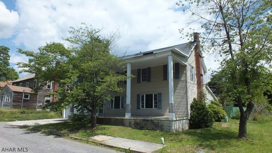 Blandburg area 2 story vinyl with 2 car attached garage. Needs TLC, but lots of living space and potential to make this a lovely home. AS-IS sale. Seller will make no repairs.