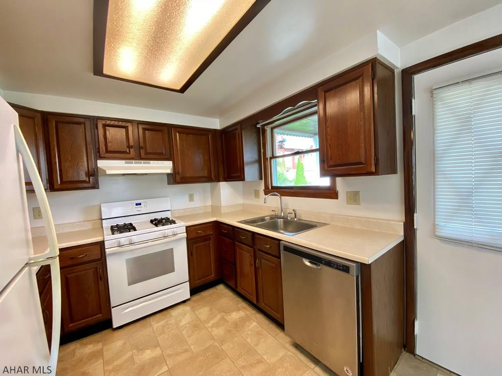 Hollidaysburg - Residential Income