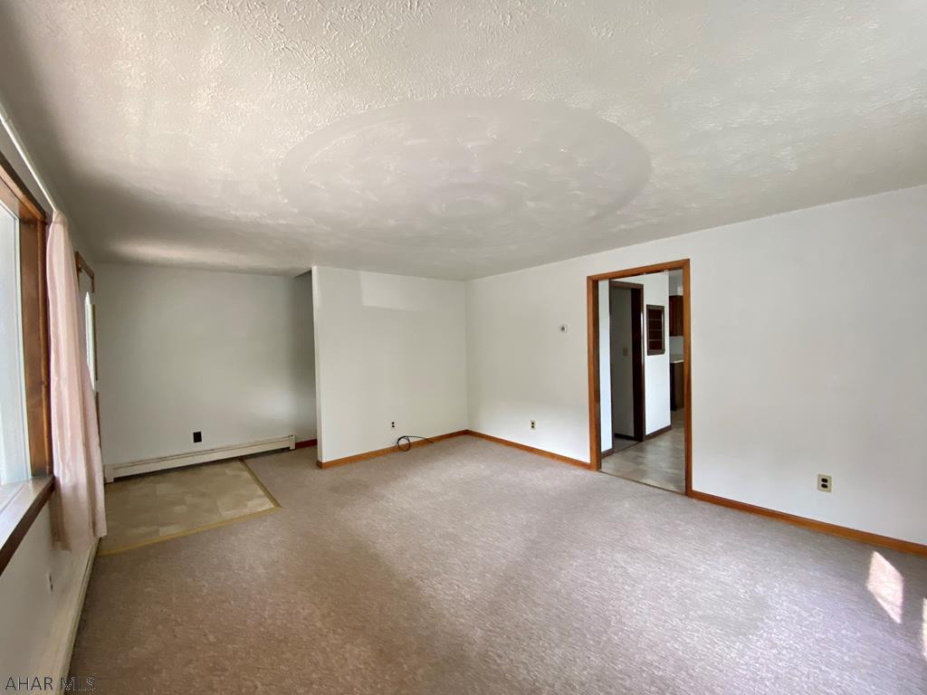 Hollidaysburg - Residential Income