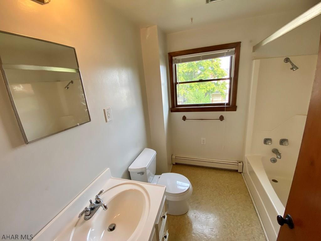 Hollidaysburg - Residential Income