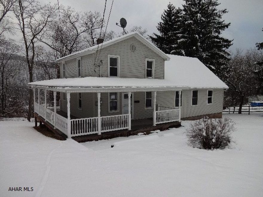 Property being sold As is Buyer must pay 2% transfer tax. Earnest money checks in Cashiers check payable to Colony Realty Group, LTD. This property eligible under Freddie Mac First Look Initiative through 3/16/14. Homesteps offers credit at closing for actual price of home warranty up to $500 for owner-occupant. Ask about details.