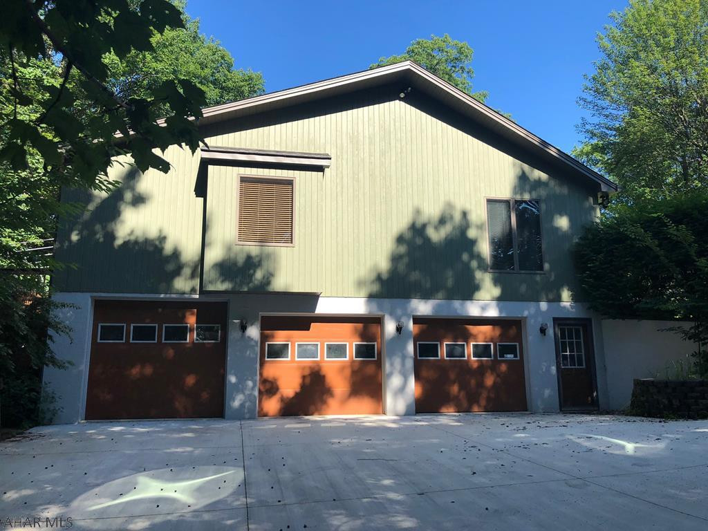 Stonehedge - Residential