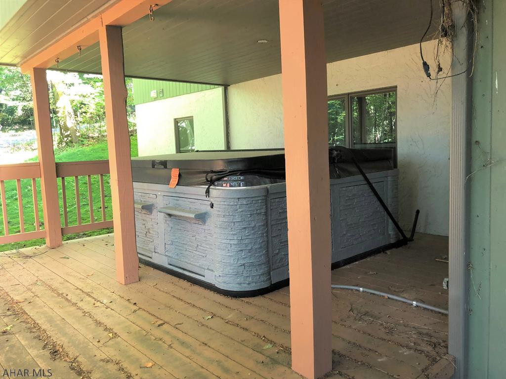 Stonehedge - Residential