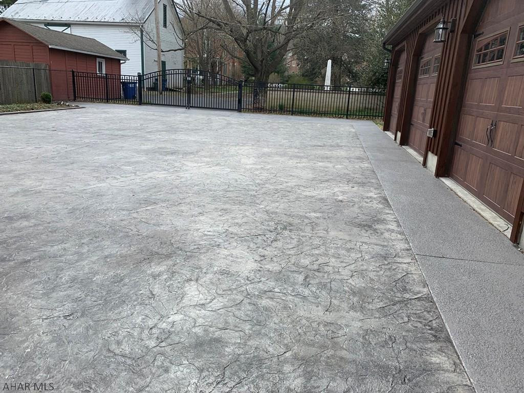 Unknown - Residential