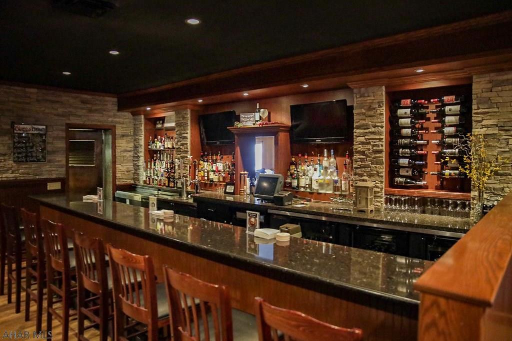 Unknown - Commercial Sale