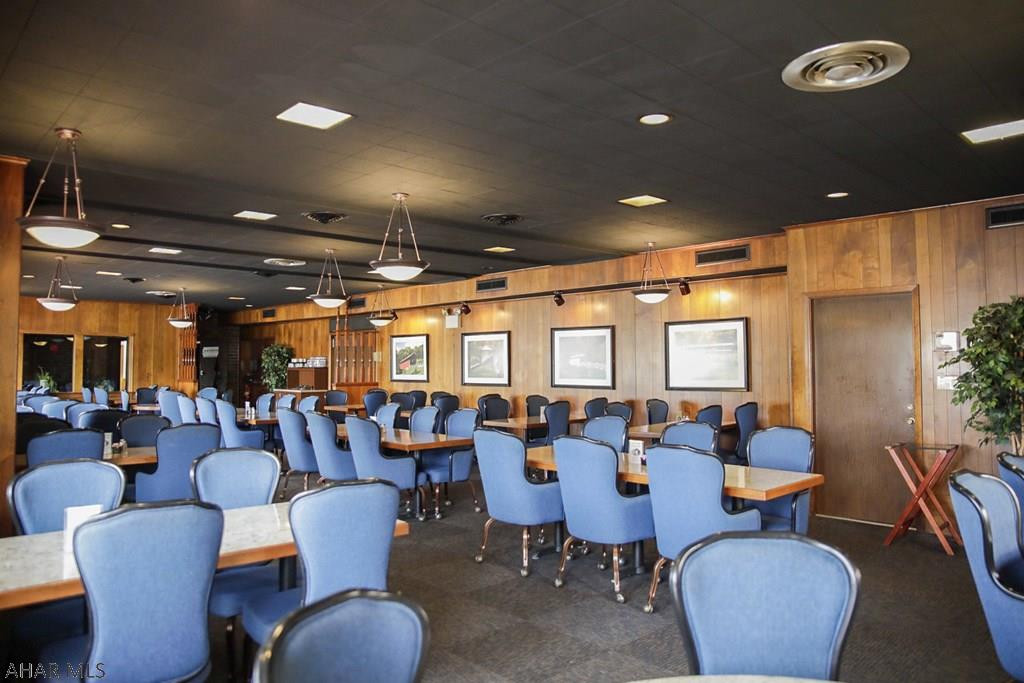 Unknown - Commercial Sale