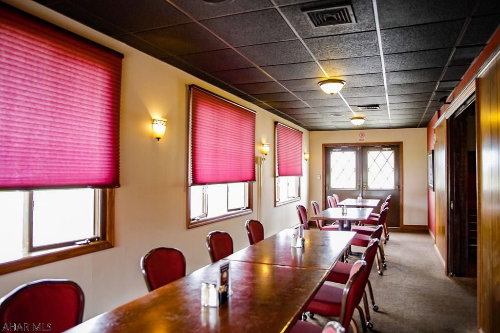 Unknown - Commercial Sale