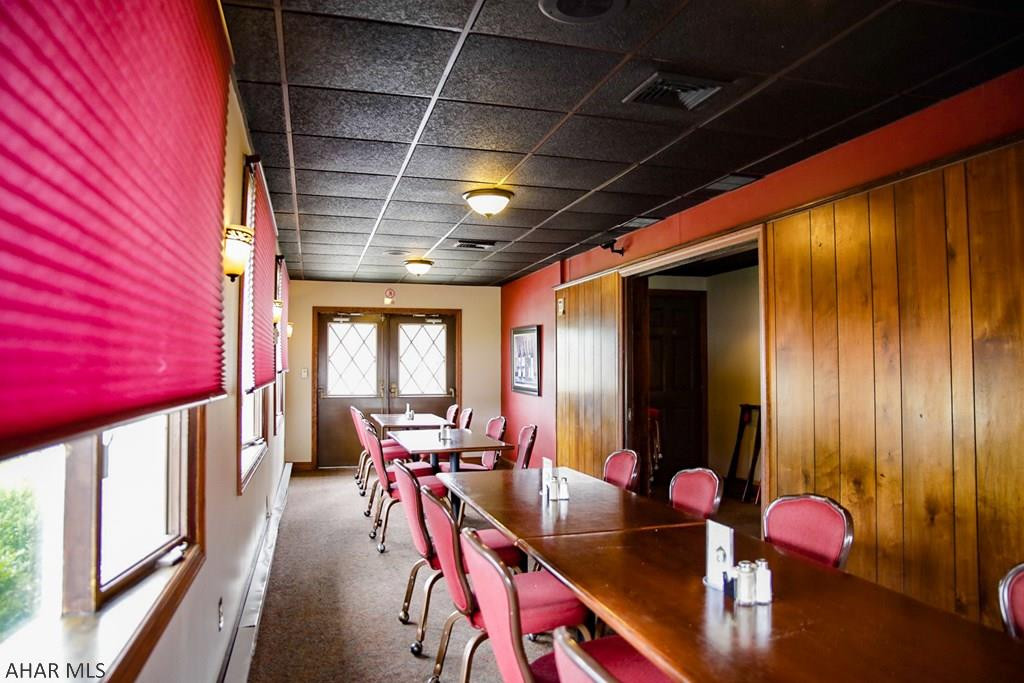 Unknown - Commercial Sale