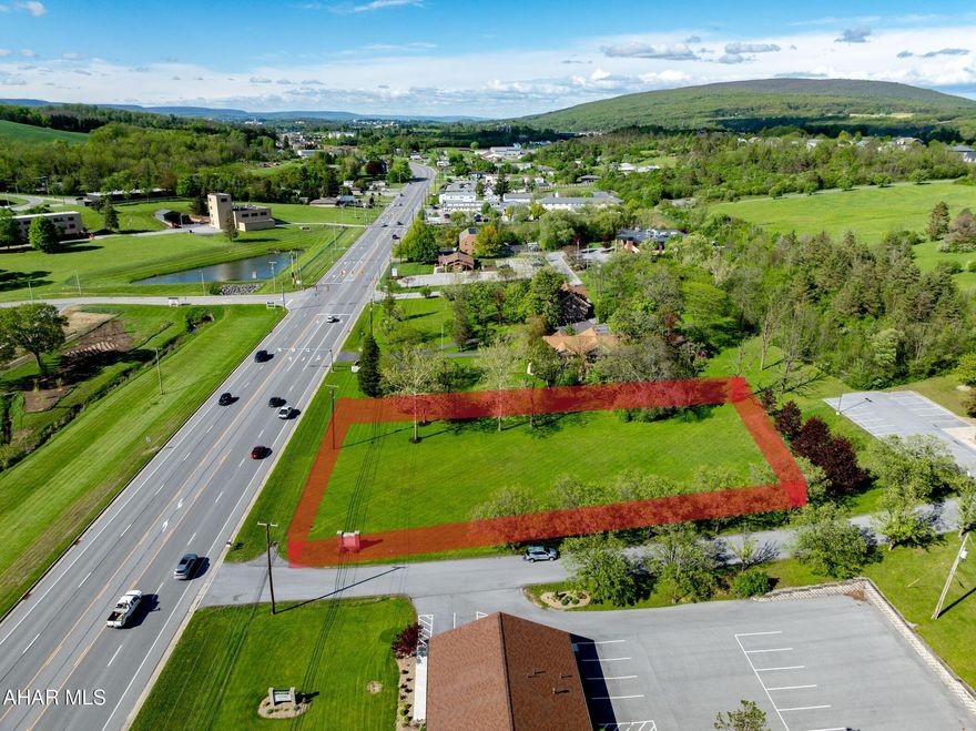 Perfect location to build your new office, professional building or other commercial use.  High traffic, scenic area, access from both directions of traffic.  Very gentle rolling cleared property.  A hidden gem! 


Shared Driveway access in the Deed, no highway cut necessary, wetland study done, no wetlands, utility easement in the deed.