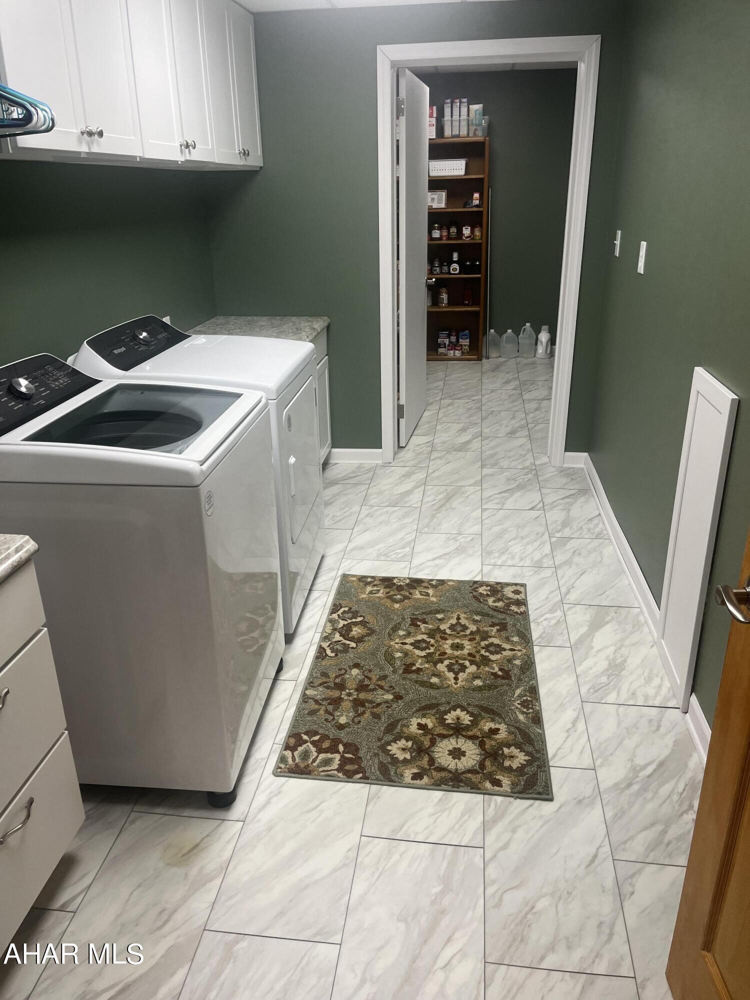 Meadowbrook Terrace - Residential