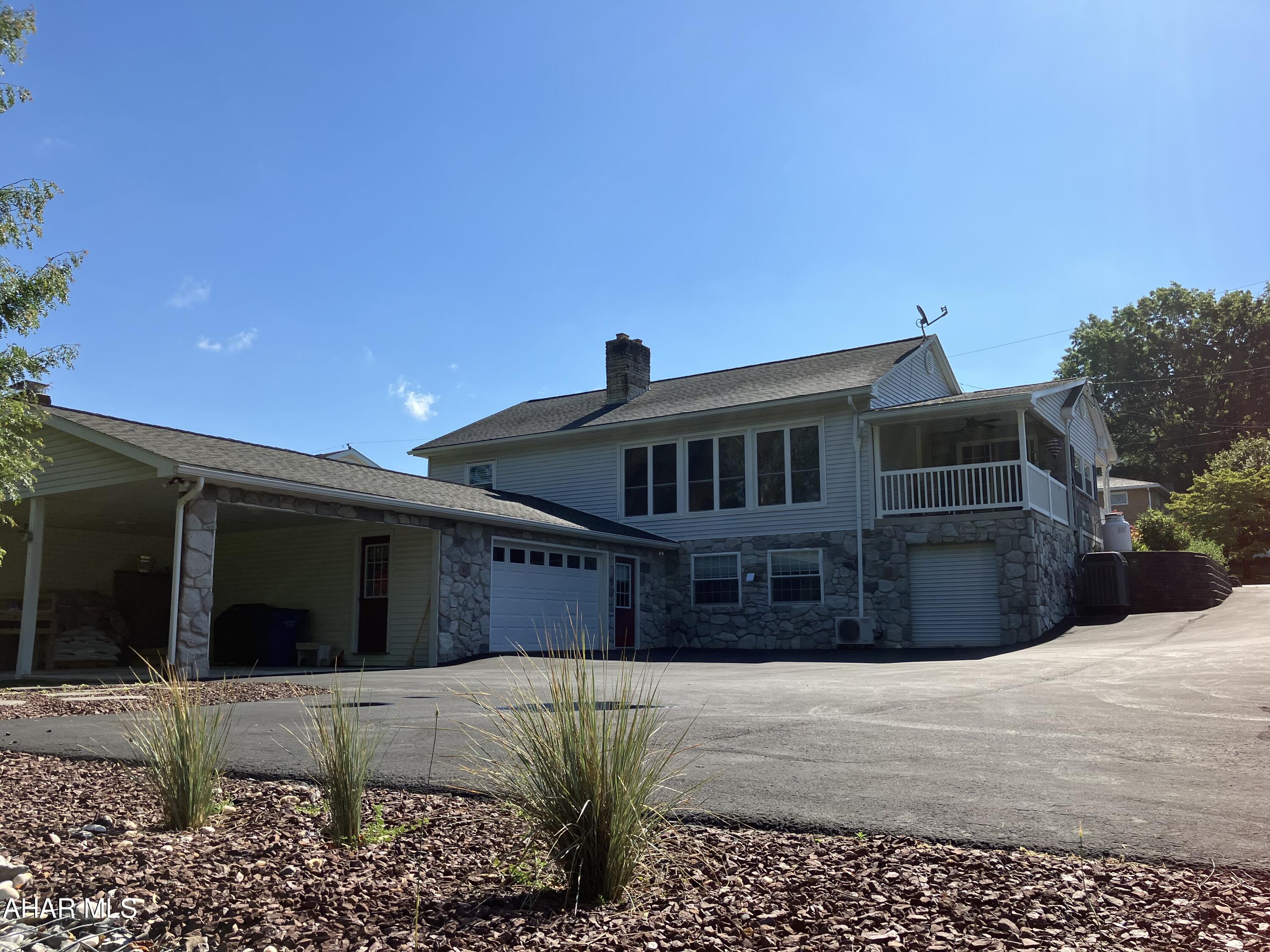 Meadowbrook Terrace - Residential