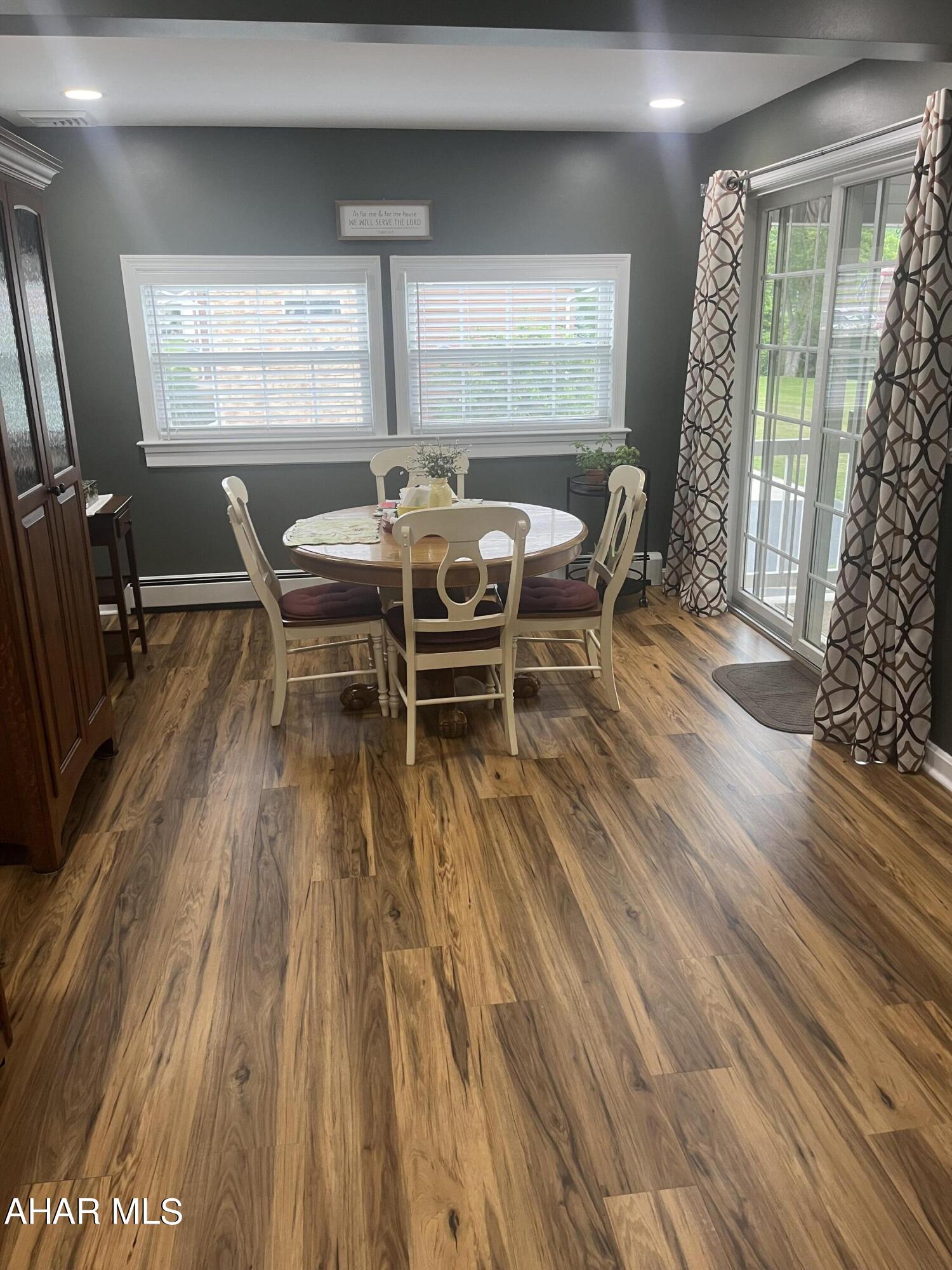 Meadowbrook Terrace - Residential